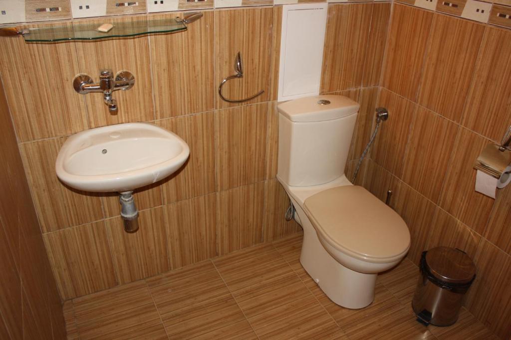 Style Place Kiten  Rom bilde